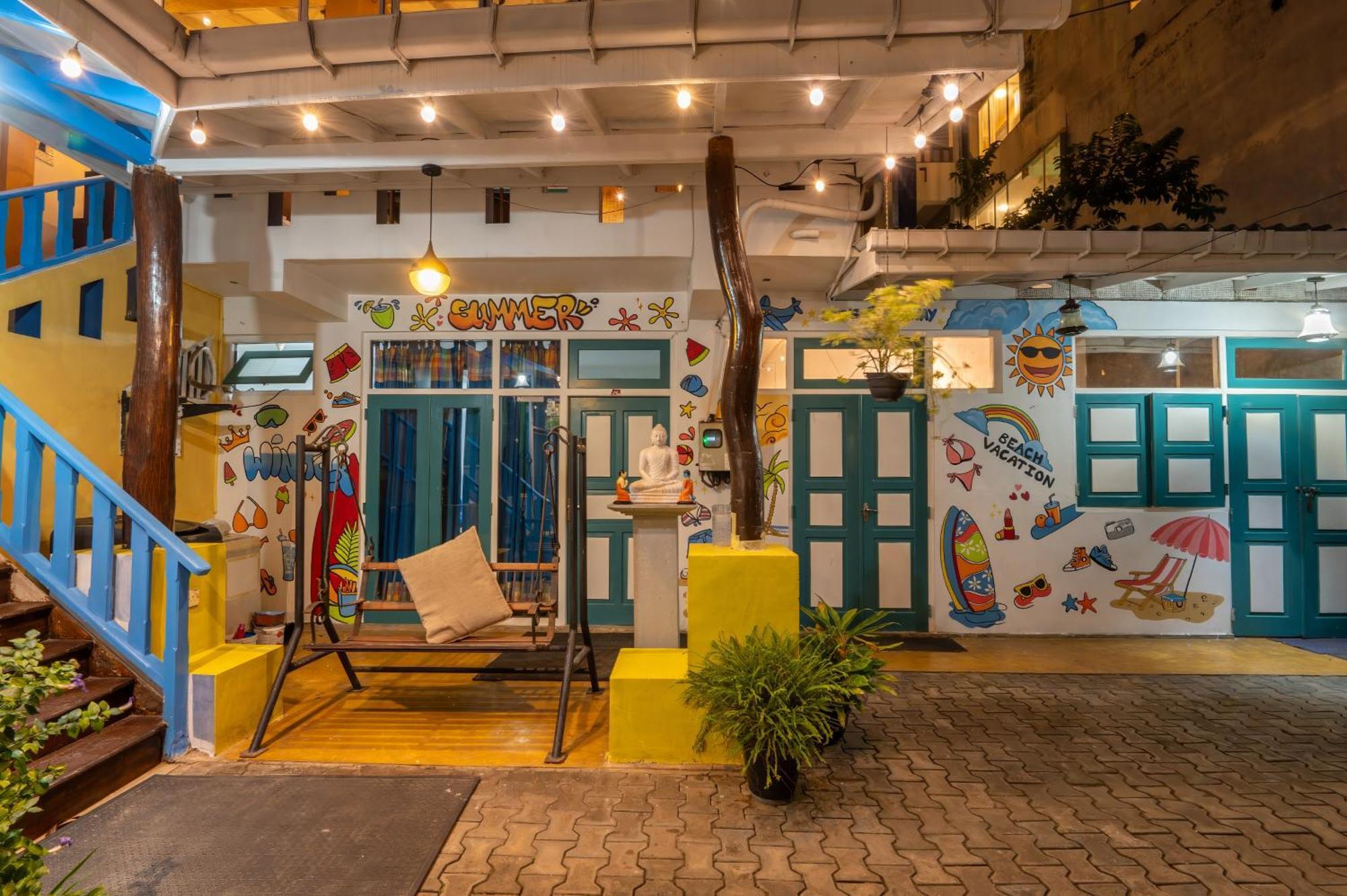 Hotel Aaradhya Mirissa Extérieur photo