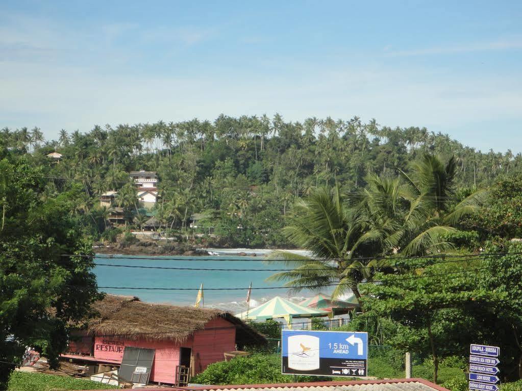Hotel Aaradhya Mirissa Extérieur photo